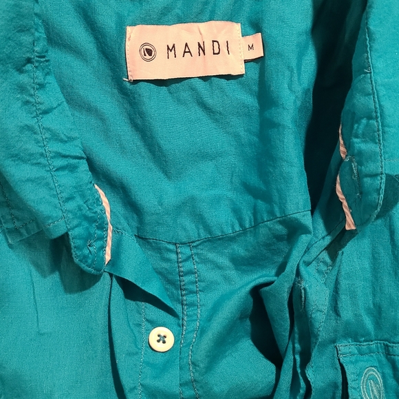 Blue medium mandi button up dress shirt - Picture 2 of 4